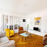 GuestReady - Appartement Parisien dans le 10ème